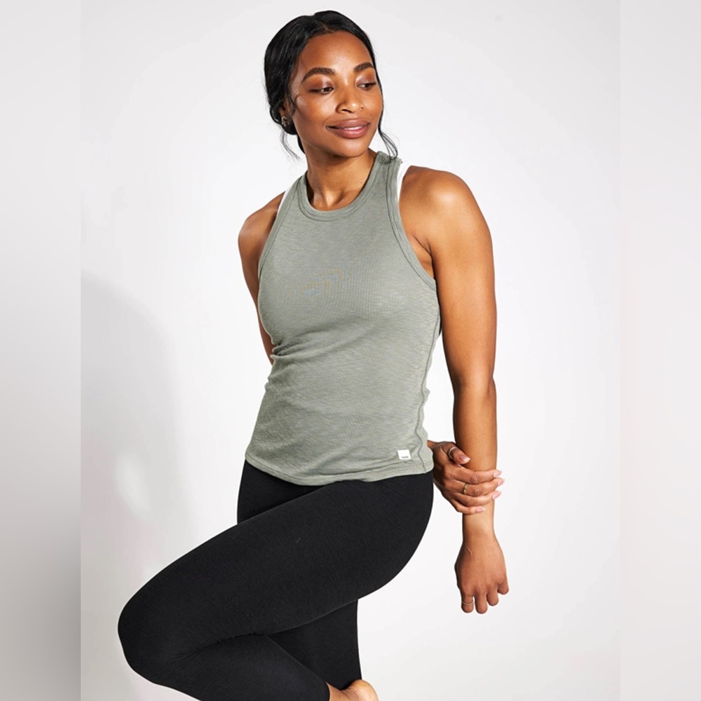 VUORI Sunrise High Neck Tank In Green